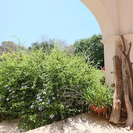 Relais Delle Rose Bed and Breakfast Λέτσε
