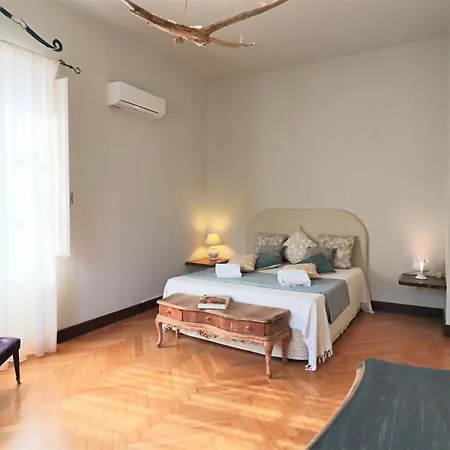 Relais Delle Rose Bed and Breakfast